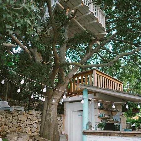 Apartman Eco The Dreamers's Club 4*