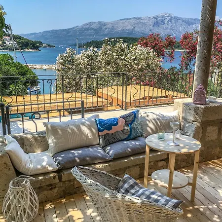 Eco The Dreamers's Club Апартаменты 4*