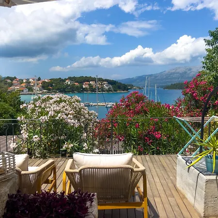 Apartament Eco The Dreamers's Club 4*