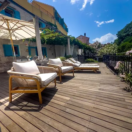 Eco The Dreamers's Club 4*