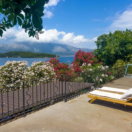 Eco The Dreamers's Club Apartman Lumbarda