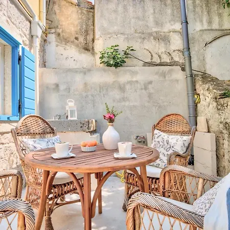 Eco The Dreamers's Club Лумбарда