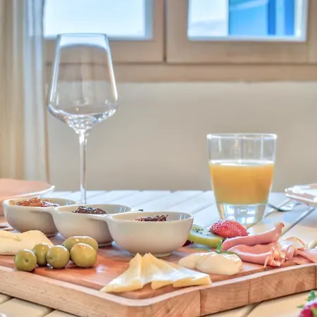 Апартаменты Eco The Dreamers's Club Лумбарда