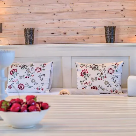 Eco The Dreamers's Club Лумбарда