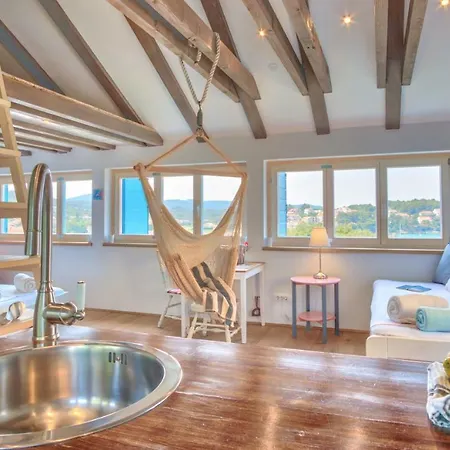 Apartamento Eco The Dreamers's Club Lumbarda