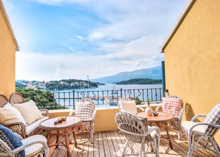 Eco The Dreamers's Club לומבארדה