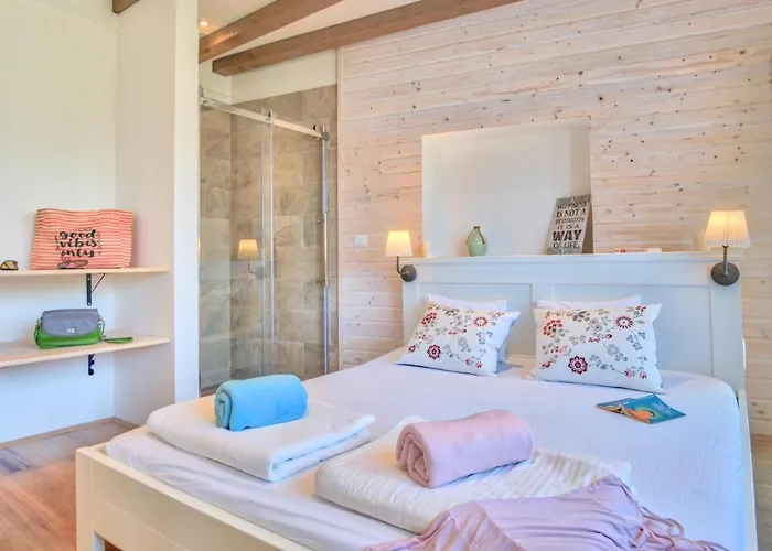 Eco The Dreamers's Club דירה 4*