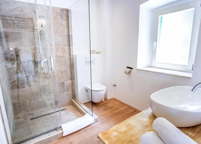 Eco The Dreamers's Club לומבארדה